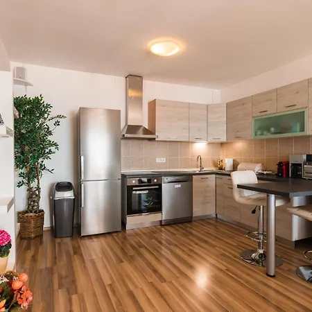 דירה Novoselic 7 Penthaus