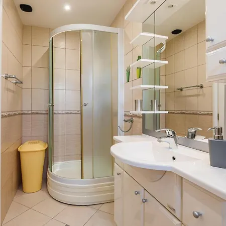 Novoselic 7 Penthaus דירה