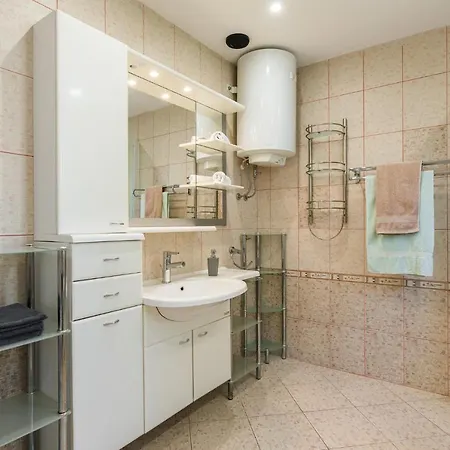 Novoselic 7 Penthaus Dramalj