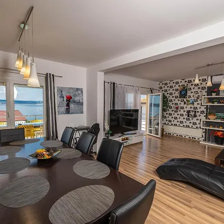 Novoselic 7 Penthaus דירה דראמליי