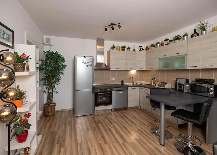 Novoselic 7 Penthaus * Dramalj