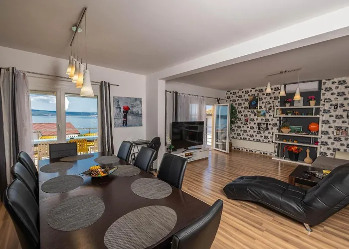 Novoselic 7 Penthaus Appartamento Dramalj